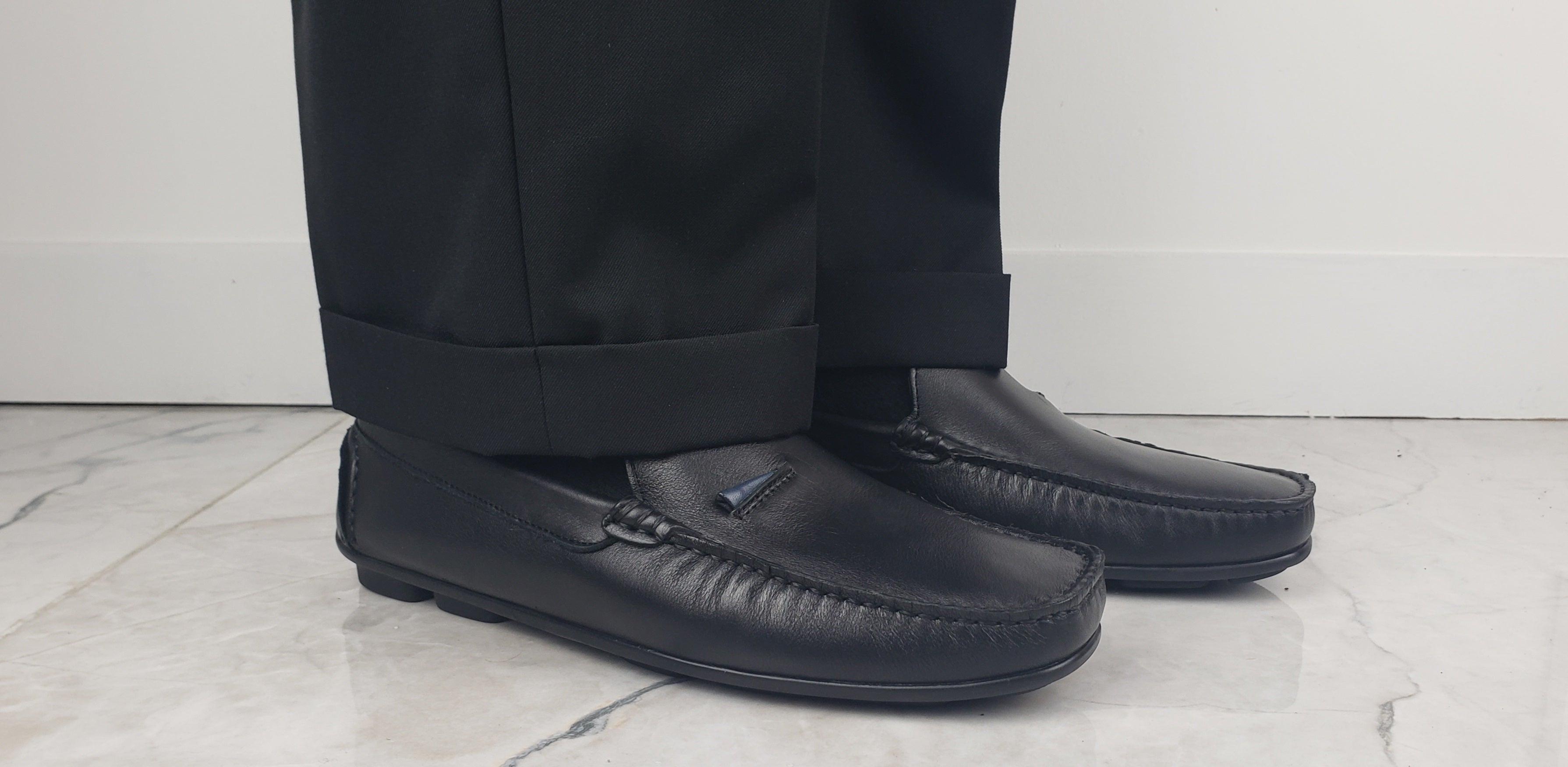 M LOBO 473 BLACK LEATHER LOAFER